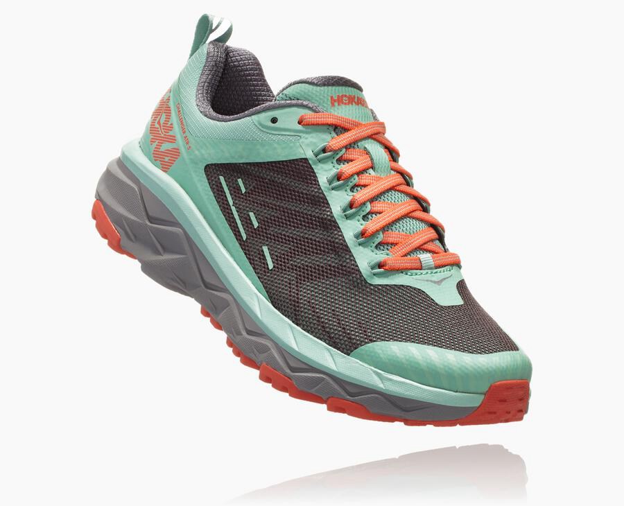 Tenis Hoka One One Trail Mujer Verdes/Negros - Challenger Atr 5 - AKUP20648